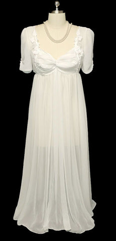VINTAGE RARE STYLE FLORA NIKROOZ BRIDAL TROUSSEAU WEDDING NIGHTGOWN WITH CHIFFON & APPLIQUES