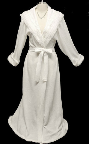 EXQUISITE VINTAGE FANCY LACE EMBROIDERED GILLIGAN O'MALLEY WASHABLE WHITE SWEATER  - WOULD MAKE A WONDERFUL CHRISTMAS  OR BIRTHDAY GIFT