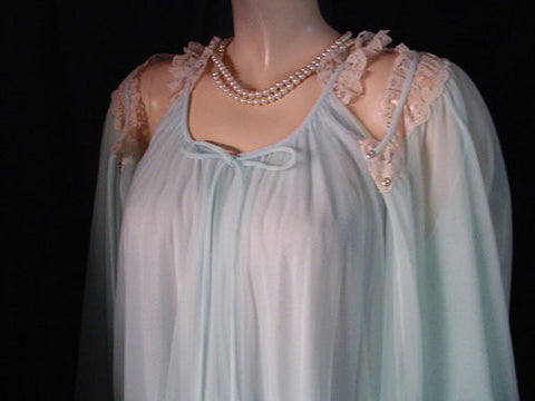 *  NEW WITH TAG - VINTAGE INTIME DOUBLE NYLON & LACE PEIGNOIR & NIGHTGOWN SET IN CARIBBEAN BLUE
