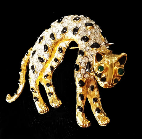 VINTAGE CRYSTAL RHINESTONE & ENAMEL LEOPARD PIN ACCENTED WITH GREEN EYES