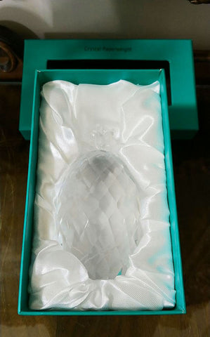 OLEG CASSINI SPARKING CRYSTAL FACETED PINEAPPLE PAPERWEIGHT - (1 PAPERWEIGHT)