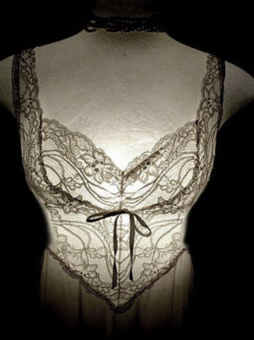 VINTAGE OLGA RARE DESIGN ALL-LACE BODICE & SHEER BACK NIGHTGOWN IN MOONBEAMS