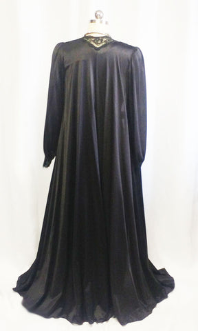 VINTAGE OLGA SPANDEX LACE PEIGNOIR & NIGHTGOWN IN BLACKBERRY