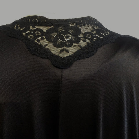 VINTAGE OLGA SPANDEX LACE PEIGNOIR & NIGHTGOWN IN BLACKBERRY