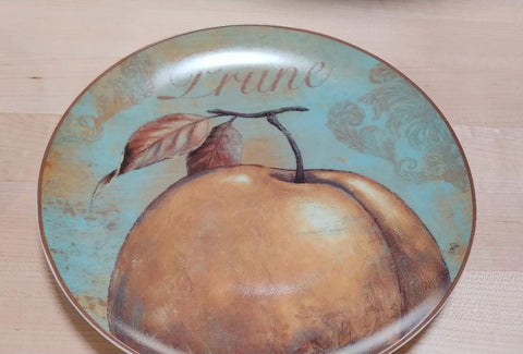 NEW OLD STOCK - OLD WORLD LOOK DESIGN PORCELAIN SALAD PLATES (SET OF 4)  - JUST GORGEOUS!