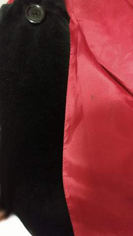 VINTAGE PORTRAIT RED WOOL & BLACK VELVETY SWING CLUTCH COAT MADE IN THE U.S.A.