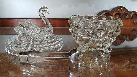 VINTAGE REED & BARTON SOUTHERN SILVER PLATED SUGAR TONGS TONGS FOR A AFTERNOON TEA OR BRUNCH