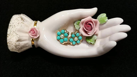 VINTAGE SARA COVENTRY FAUX TURQUOISE & PEARL CLIP ON EARRINGS