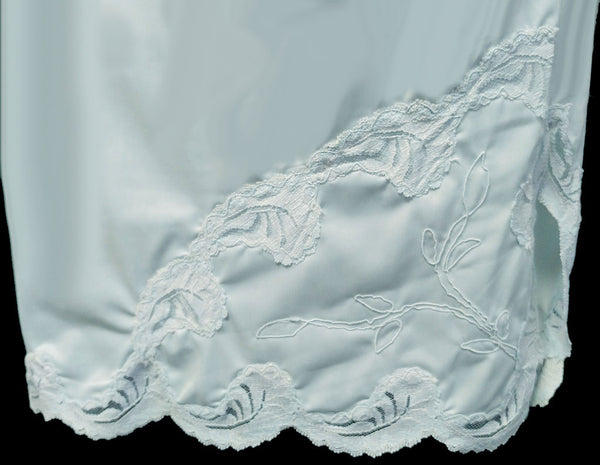 VINTAGE STANLEY LINGERIE BABY BLUE LACE APPLIQUE WITH FABULOUS DETAIL –  Vintage Clothing & Fashions