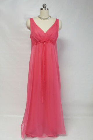 VINTAGE VANITY FAIR DOUBLE NYLON LACE FLOATING HOLLYWOOD STYLE NIGHTGOWN IN CALYPSO