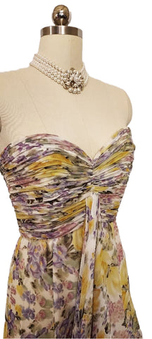 VINTAGE VICTORIA ROYAL MADE IN HONG KONG RUCHED SWEETHEART NECKLINE EVENING GOWN WITH STOLE