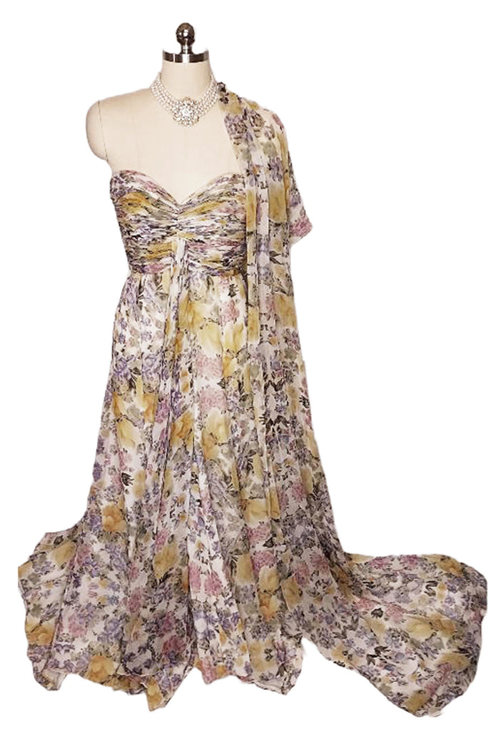 VINTAGE VICTORIA ROYAL MADE IN HONG KONG RUCHED SWEETHEART NECKLINE EVENING GOWN WITH STOLE