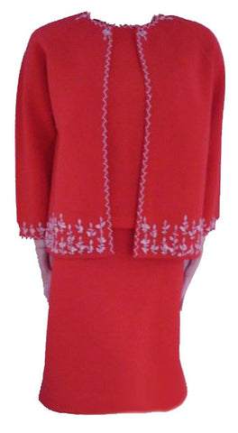 VINTAGE BEZET 3-PC BEADED, SEQUIN & PEARL KNIT SUIT MADE IN HONG KONG IN CORAL
