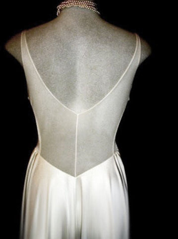 VINTAGE OLGA RARE DESIGN ALL-LACE BODICE & SHEER BACK NIGHTGOWN IN MOONBEAMS