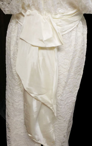 GLAMOROUS VINTAGE '70s / '80s ALFRED ANGELO LACE SEQUINS, PEARLS & APPLIQUES WEDDING GOWN