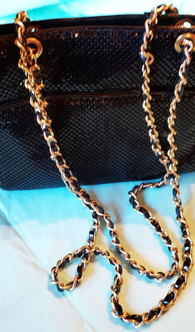 VINTAGE 1970S WHITING AND DAVIS SHOULDER BAG MESH PURSE CROSSBODY PURSE