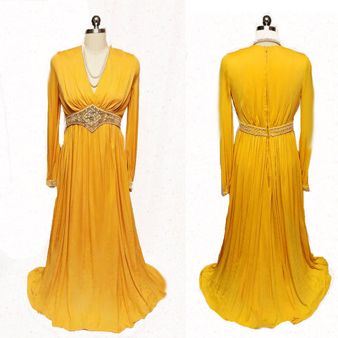 GLAMOROUS VINTAGE GRAND SWEEP EVENING GOWN ENCRUSTED WITH RHINESTONES, PEARLS, SILVER BEADS AND CRYSTALS WITH METAL ZIPPER IN PHARAOH'S GOLD