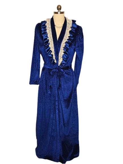 Silk long robe in electric blue