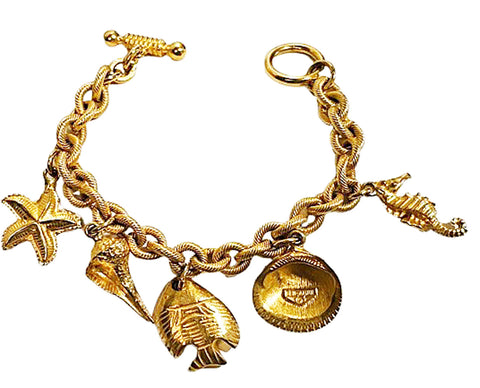 VINTAGE BEN-AMUN GOLD TONE SEASHELL BEACH CHARM BRACELET