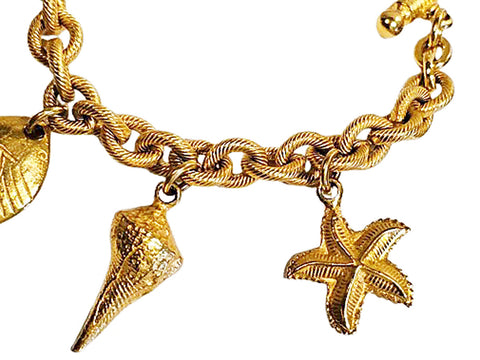 VINTAGE BEN-AMUN GOLD TONE SEASHELL BEACH CHARM BRACELET