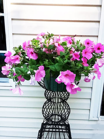 GORGEOUS VINTAGE-LOOK FANCY VERY TALL 48" BLACK METAL PLANTER / PLANT STAND - PERFECT FOR A PORCH, POOL AREA OR INDOOR ENTRY WAY