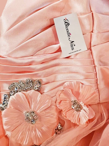 NEW OLD STOCK - GLAMOROUS BLONDIE NITES SATIN SEQUIN ARTIFICIAL FLOWERS PLEATED EVENING GOWN