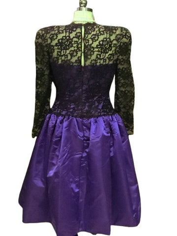 VINTAGE CAROLINA HERRERA SAKS FIFTH AVENUE BLACK LACE & PURPLE SATIN COCKTAIL DRESS