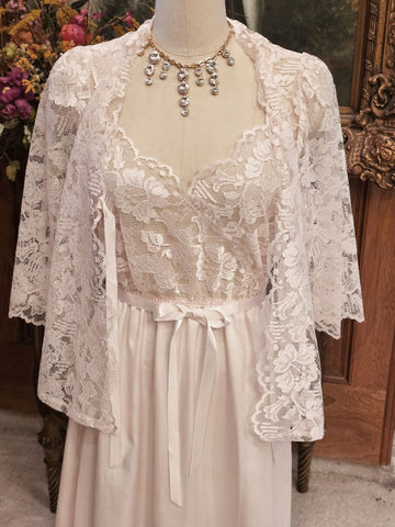 VINTAGE DEENA PALE PINK LACEY SATIN PEIGNOIR & GOWN SET - NEW OLD STOCK