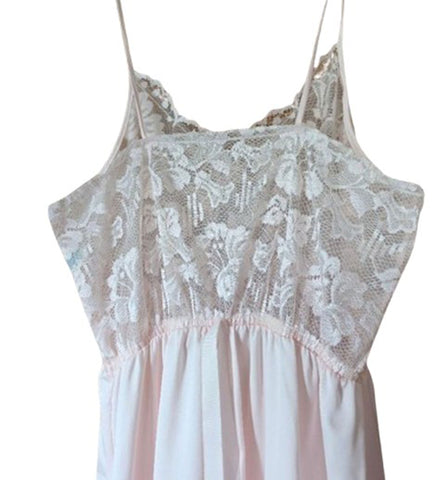 VINTAGE DEENA PALE PINK LACEY SATIN PEIGNOIR & GOWN SET - NEW OLD STOCK