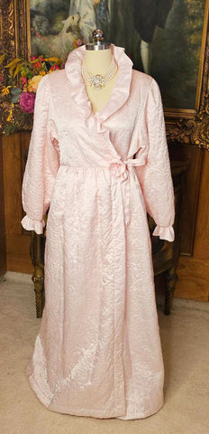 GLAMOROUS VINTAGE DONNA RICHARD FOR GILLIGAN O'MALLEY QUILTED GLEAMING SATIN BRIDALTROUSSESU ROBE DRESSING GOWN WITH LARGE FABRIC ROSE IN FROSTED TEA ROSE