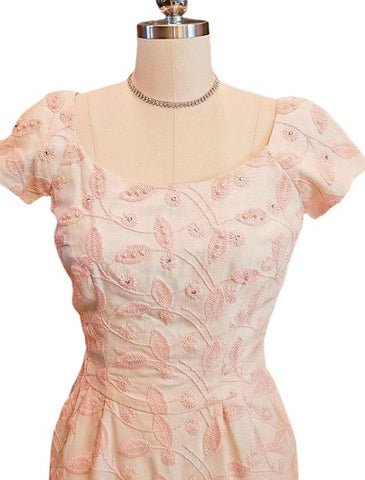 VINTAGE EMMA DOMB IVORY AND PINK EMBROIDERED WIGGLE DRESS SPRINKLED WITH  FAUX PEARLS AND RHINESTONES PLUS A METAL ZIPPER