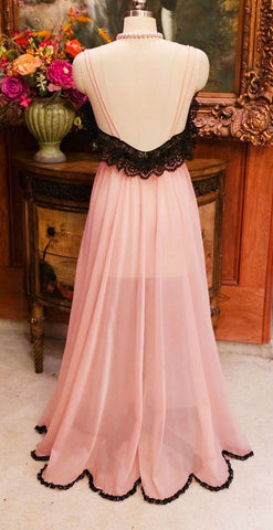 VINTAGE EYE FUL BY "THE FLAUMS" PINK & BLACK LACE RUFFLES NIGHTGOWN WITH SCALLOPED LACE HEM