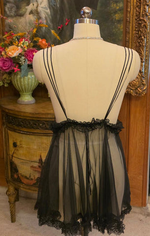 VINTAGE 1X FARIS JET BLACK SHEER NYLON RUFFLED BABY DOLL SHORTY PAJAMA