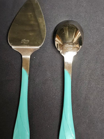 VINTAGE FIESTA HOMER LAUGHLIN TURQUOISE SWIRL HANDLE CAKE SERVER & SERVING SPOON SET 1990s