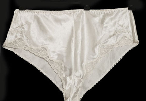 VINTAGE GO SOFTLY BRIDAL LIQUID SATIN PANTIES WITH PEARLS EMBROIDERY AND LACE - SIZE LARGE