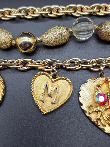 VINTAGE OLD HOLLYWOOD CHARM BRACELET WITH LARGE ORNATE CHARMS, RHINESTONES & MULTI-STRAND GOLD BEAD