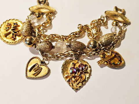 VINTAGE OLD HOLLYWOOD CHARM BRACELET WITH LARGE ORNATE CHARMS, RHINESTONES & MULTI-STRAND GOLD BEAD