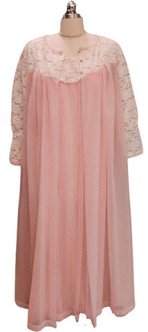 VINTAGE '60s / '70s LUSCIOUS SHEER FLUFFY DOUBLE NYLON & LACE PEIGNOIR & NIGHTGOWN SET IN SUGAR ‘N SPICE