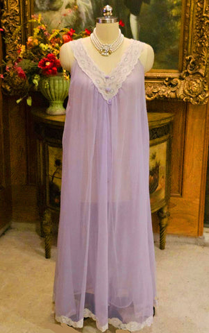 VINTAGE JENELLE DOUBLE NYLON NIGHTGOWN WITH NYLON ROSETTES IN LAVENDER & LACE