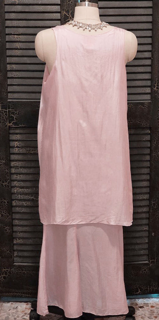 VINTAGE LEO BY SHELLI SEGAL 100% SILK TIER DRESS IN STRAWBERRY ICE C Vintage Clothing & Fashions | Midnight Glamour VINTAGE LEO BY SHELLI SEGAL 100% SILK TIER DRESS IN STRAWBERRY ICE C Vintage Clothing & Fashions | Midnight Glamour