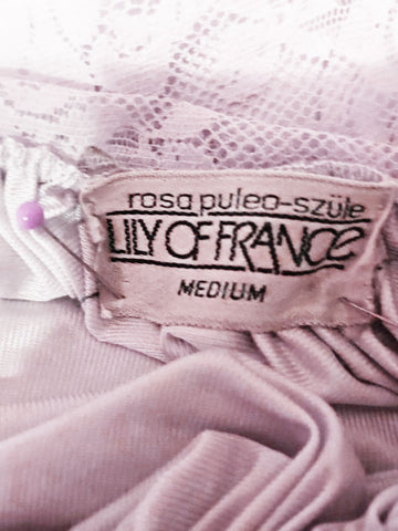 VINTAGE LILY OF FRANCE ROSA PULEO SZULE SPANDEX LACE NIGHTGOWN IN PALE LAVENDER