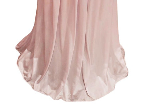 VINTAGE LILY OF FRANCE ROSA PULEO SZULE SPANDEX LACE NIGHTGOWN IN PALE LAVENDER