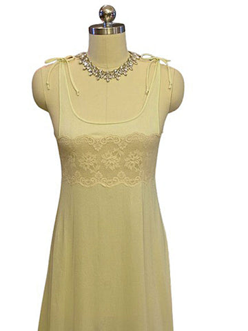 VINTAGE FORMFIT ROGERS LIME NIGHTGOWN WITH SCALLOPED IVORY LACE & BOW STRAPS