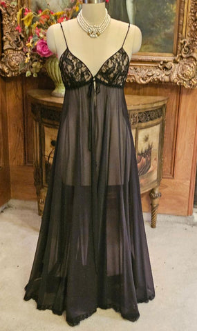 VINTAGE 70S/80S CLAIRE SANDRA BY LUCIE ANN BEVERLY HILLS BLACK LACE PEIGNOIR & NIGHTGOWN SET – HOLLYWOOD GLAMOUR