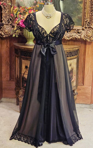 VINTAGE 70S/80S CLAIRE SANDRA BY LUCIE ANN BEVERLY HILLS BLACK LACE PEIGNOIR & NIGHTGOWN SET – HOLLYWOOD GLAMOUR