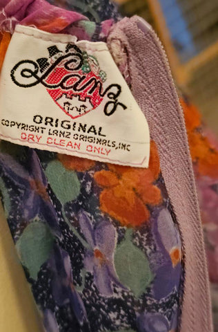 VINTAGE LANZ ORIGINAL RICH HIPPIE OFF THE SHOULDER FLORAL DRESS IN PURPLES AND LAVENDER