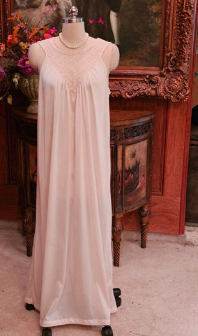 VINTAGE MOVIE STAR PALE PINK NYLON PEIGNOIR & NIGHTGOWN - LACE SCALLOPED 1960s / 1970s LARGE SIZE