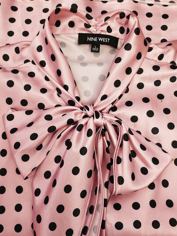 NEW WITHOUT TAGS - NINE WEST PINK WITH BLACK DOT SATIN BLOUSE WITH BOW SIZE LARGE