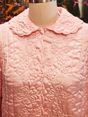 VINTAGE NORDSTROM QUILTED ROBE MADE HONG KONG IN FROSTED PINK PEARL