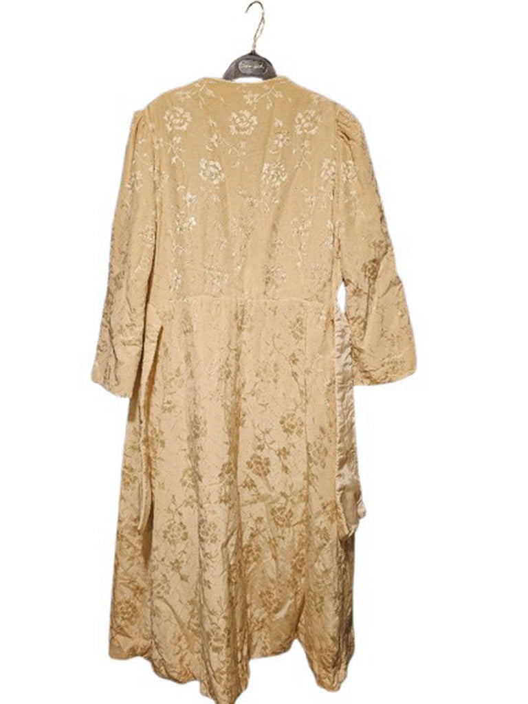 VINTAGE 1940S / 1950S ROYAL MAID JACQUARD BROCADE QUILTED DRESSING GOW Vintage Clothing & Fashions | Midnight Glamour VINTAGE 1940S / 1950S ROYAL MAID JACQUARD BROCADE QUILTED DRESSING GOW Vintage Clothing & Fashions | Midnight Glamour